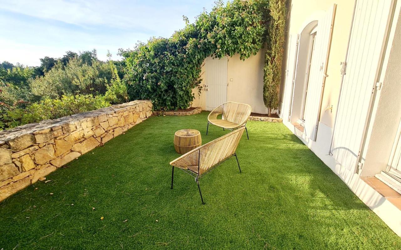 Superbe Villa-Domaine Avec Golf Piscine Et Tennis Saint-Cyr-sur-Mer Bagian luar foto