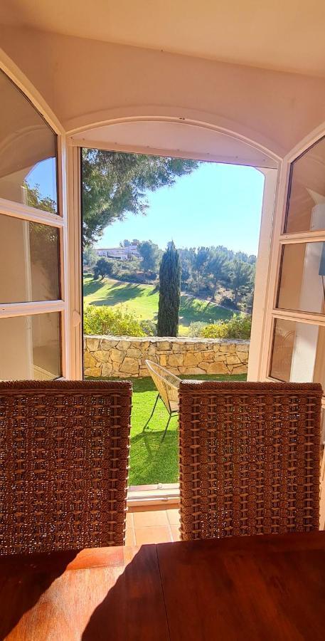 Superbe Villa-Domaine Avec Golf Piscine Et Tennis Saint-Cyr-sur-Mer Bagian luar foto