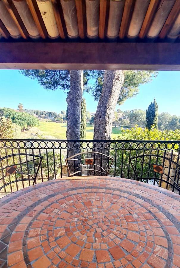 Superbe Villa-Domaine Avec Golf Piscine Et Tennis Saint-Cyr-sur-Mer Bagian luar foto