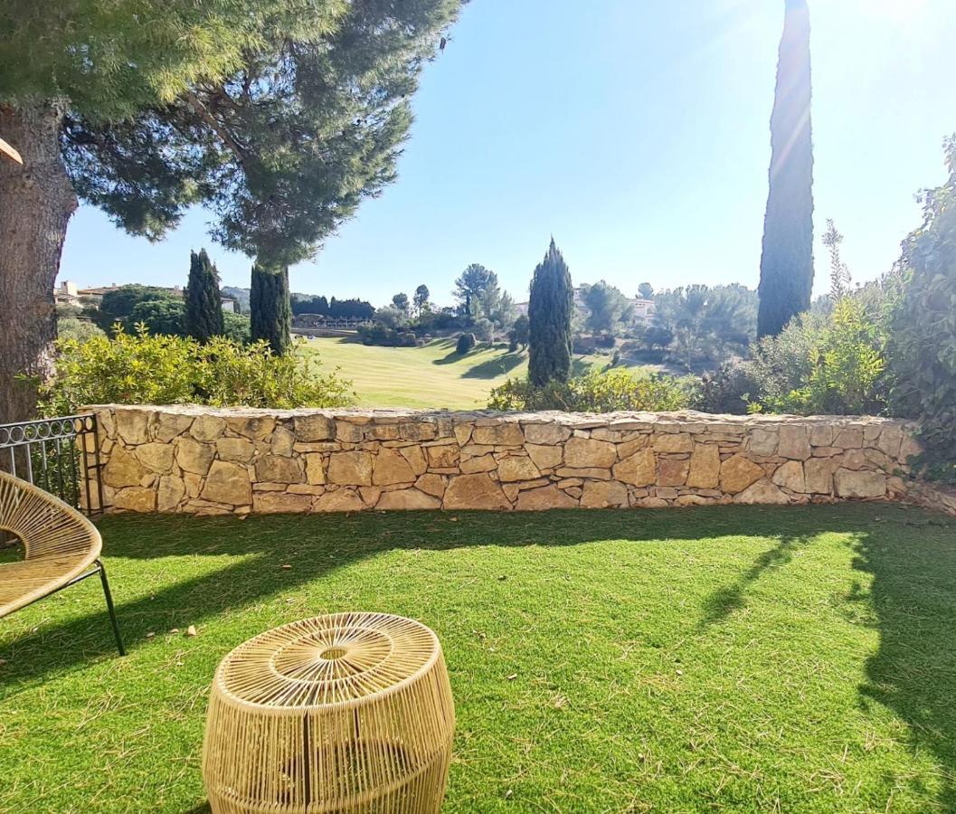 Superbe Villa-Domaine Avec Golf Piscine Et Tennis Saint-Cyr-sur-Mer Bagian luar foto