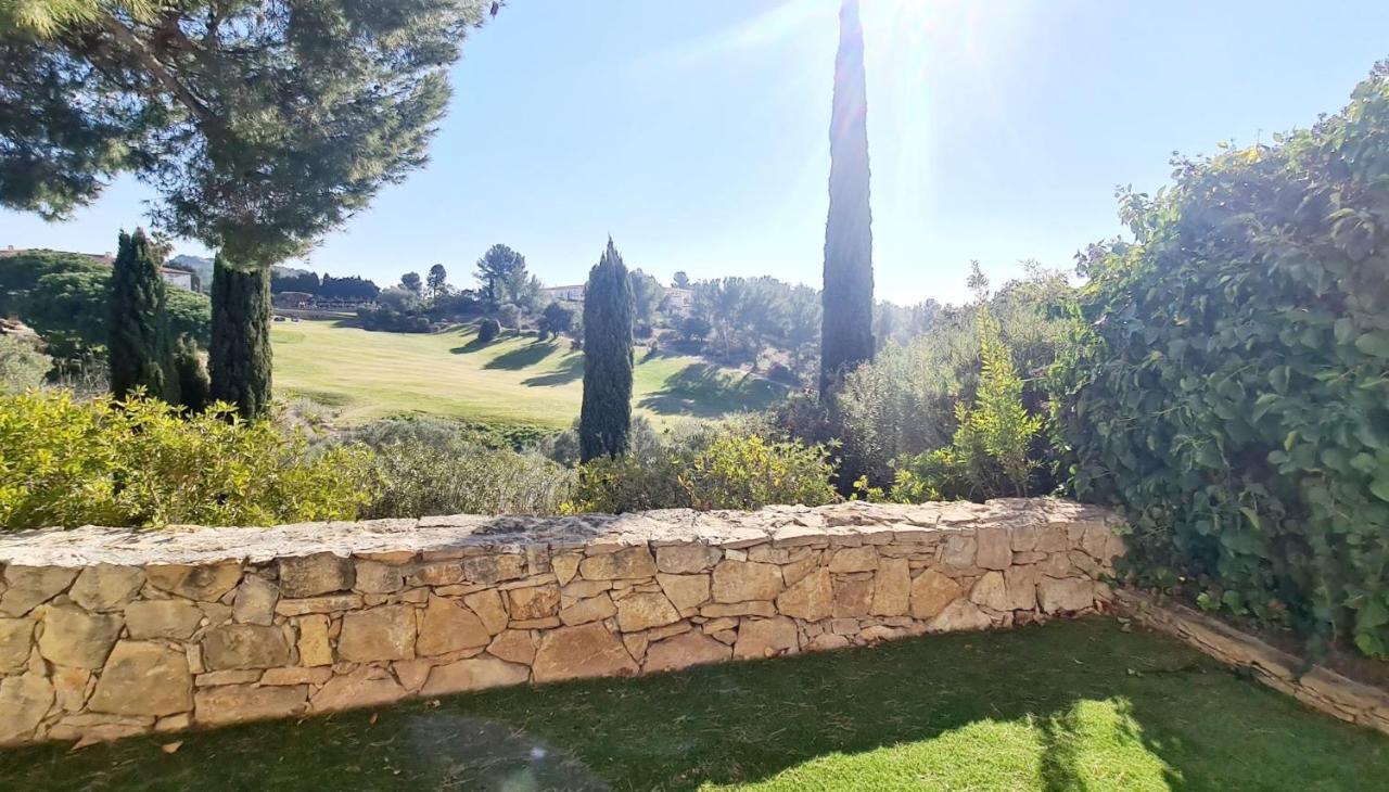 Superbe Villa-Domaine Avec Golf Piscine Et Tennis Saint-Cyr-sur-Mer Bagian luar foto